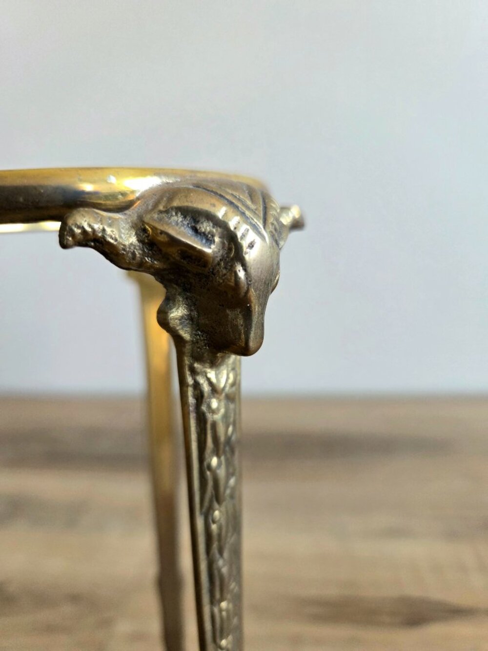 Vintage Ram's Head Plant Stand or Candleholder Hoof Feet Art Nouveau Style - Picture 2 of 7